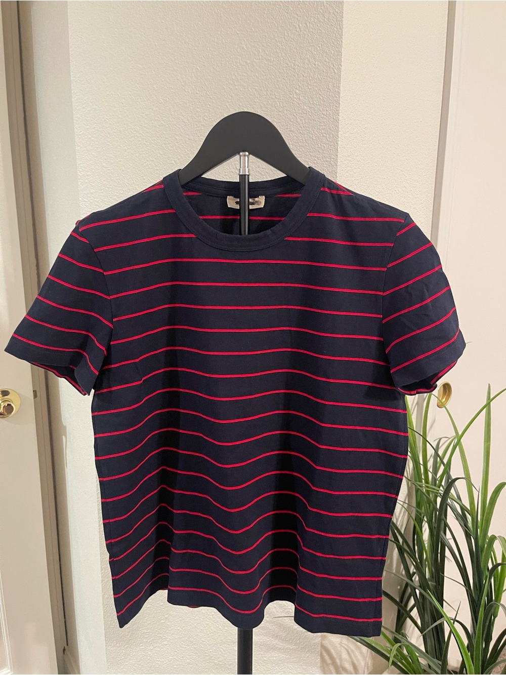 Madewell Navy Tee with Red Stripes - Picture 2 of 7